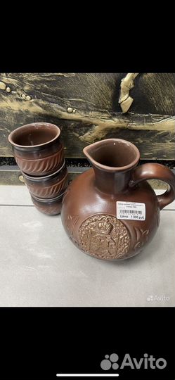 Кувшин со стаканами