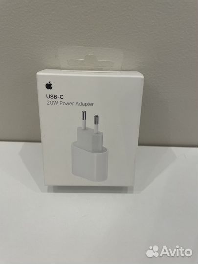 Коробка от адаптера питания Apple