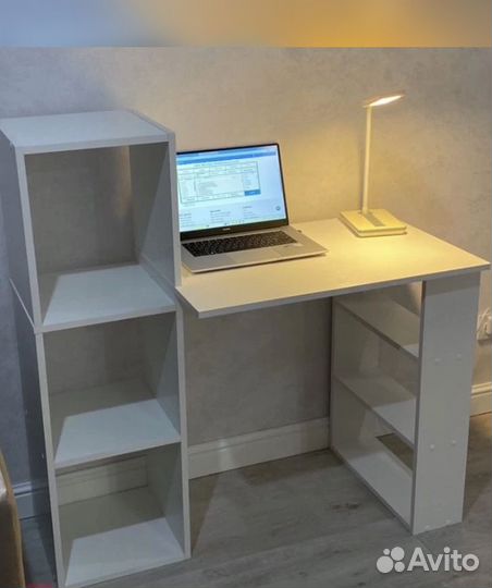 Письменный стол