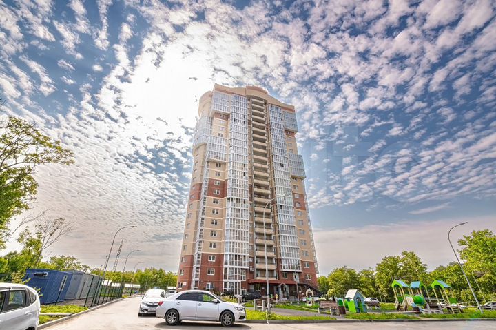 1-к. квартира, 61 м², 13/25 эт.