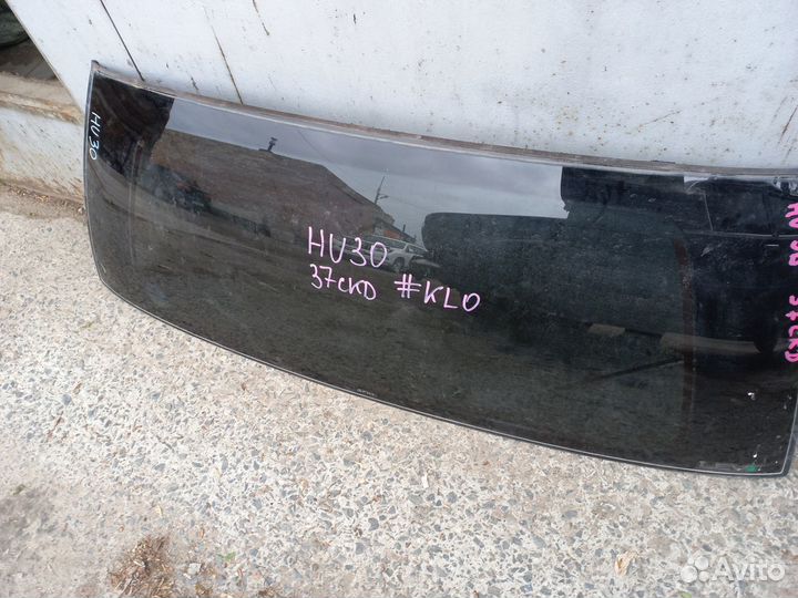 Заднее стекло на ниссан присаж