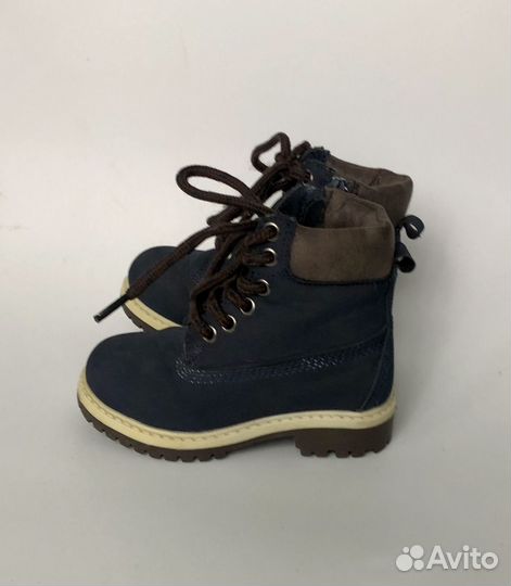 Ботинки р.22-23