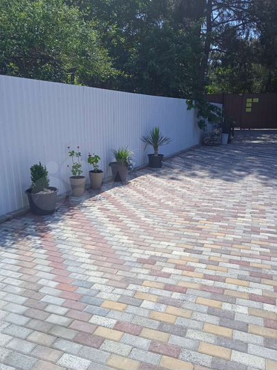 Комната 20 м² в 2-к., 2/2 эт.