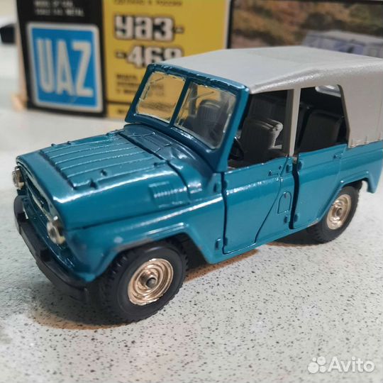 Модель автомобиля УАЗ-469 A34 СССР