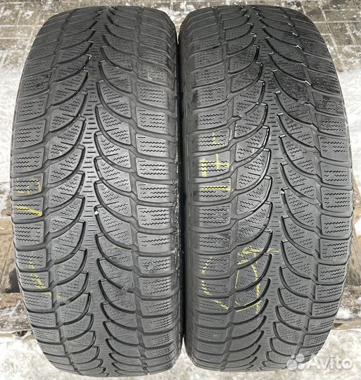 Bridgestone Blizzak LM-80 Evo 235/65 R17