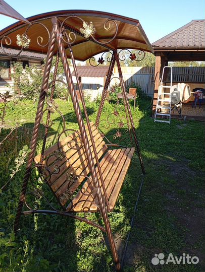 Кованная качель