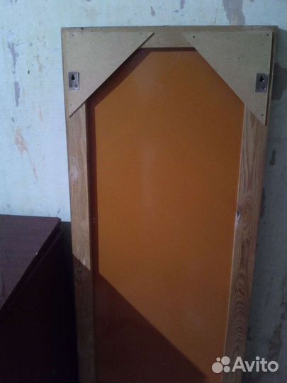 Зеркало в деревянной раме бу