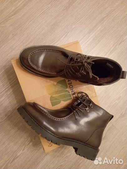 Ботинки мужские 43 размер новые