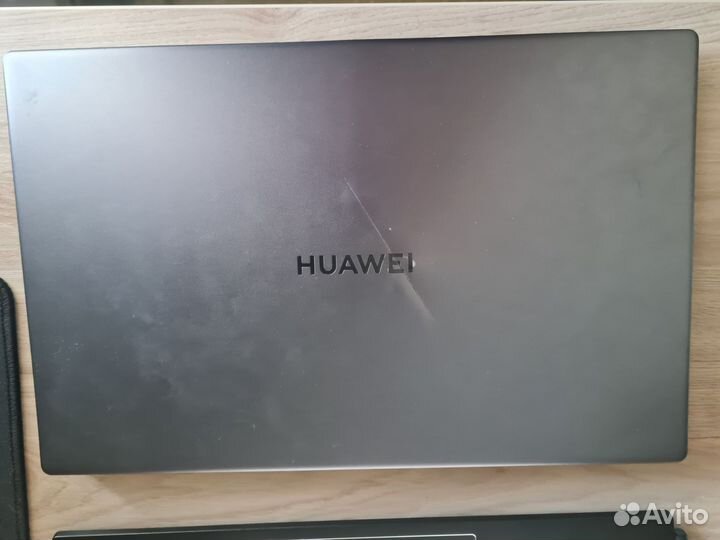 Ультрабук Huawei MateBook D 15 Boh-WAQ9R