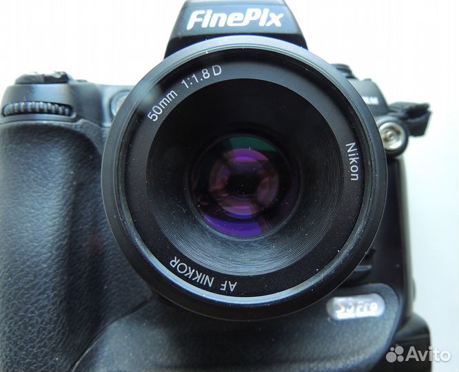 Fujifilm FinePix S3 Pro + Nikon AF Nikkor 50/1.8 D