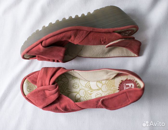 Босоножки женские 39 Fly London