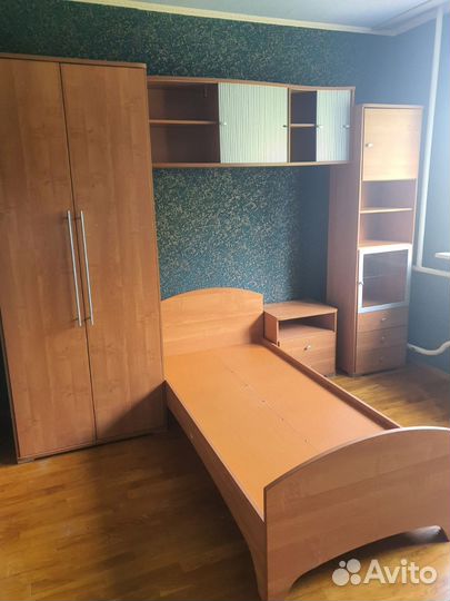 Спальный детский гарнитур бу