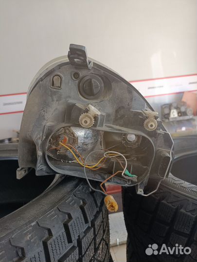 Фары приора 1 в рабочие просто чуть выгорели