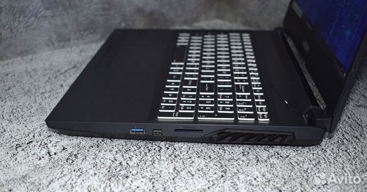 Игровой ноутбук Hasee на Core i5-10500H/ 3060