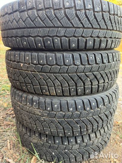 Viatti Brina Nordico V-522 185/65 R15 88T