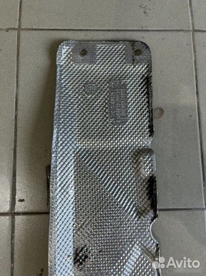 Теплоизоляция лонжерона Bmw E9X