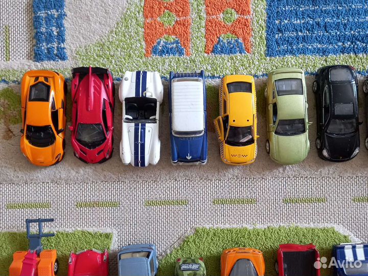 Машинки новые и старые 1/34