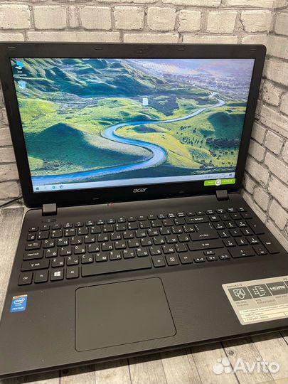 Ноутбук Acer aspire es1-s31 p24E 15.6
