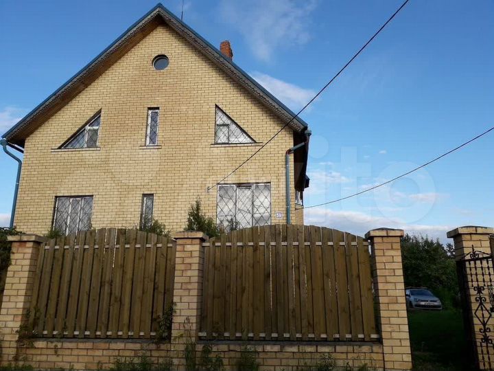 Дом 292,2 м² на участке 22 сот.