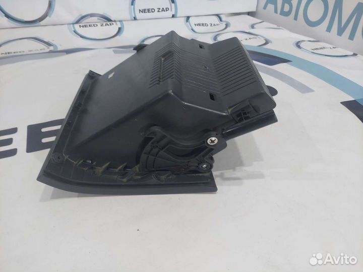 Бардачок Opel Astra H седан