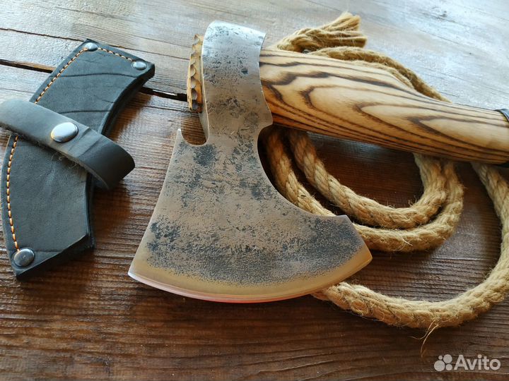 Топор кованый 1 модель