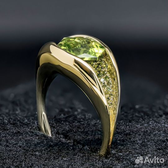 В наличии кольцо 