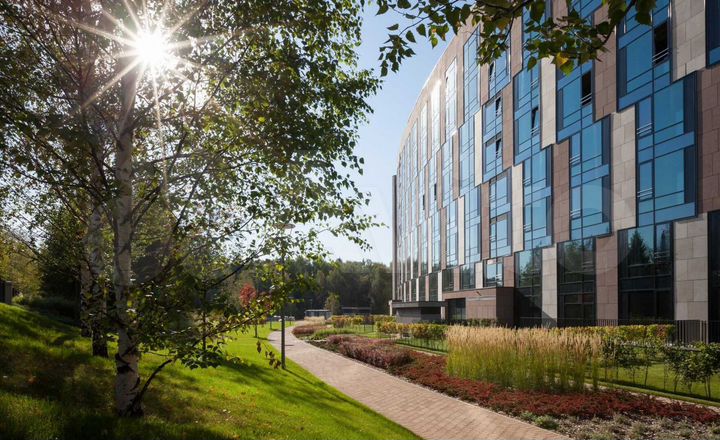 2-к. квартира, 86 м², 9/9 эт.