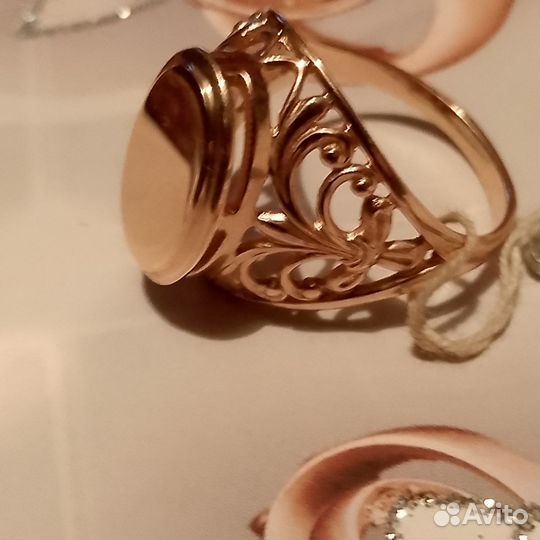 Новые золотые женские печатки СССР с бирками