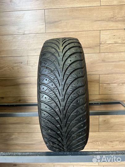Goodyear UltraGrip Extreme 195/65 R15