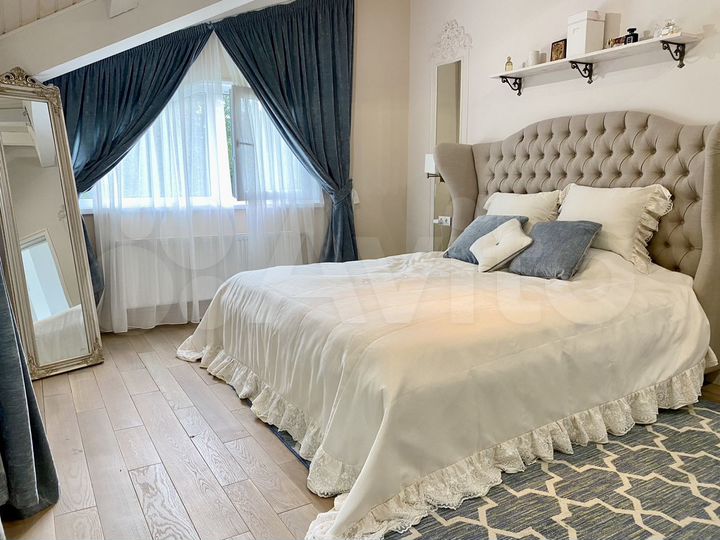 Дом 190 м² на участке 14 сот.