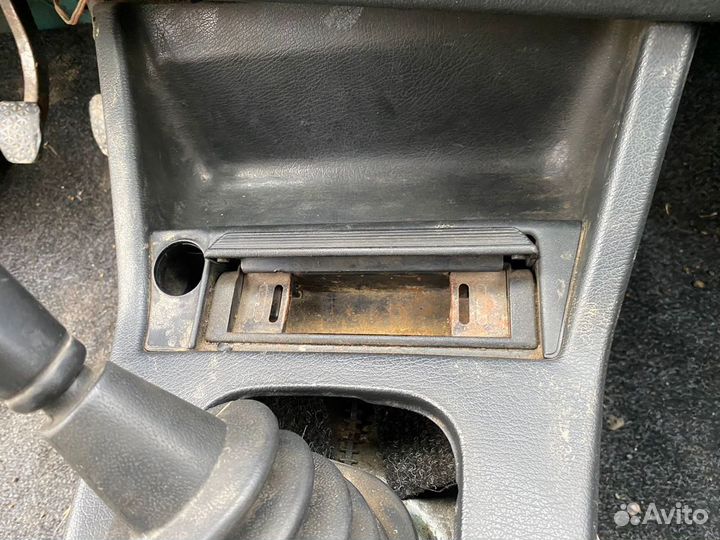 Пепельница BMW 3 series E30