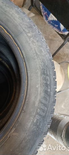 Bridgestone Blizzak Spike-02 185/65 R15 88B