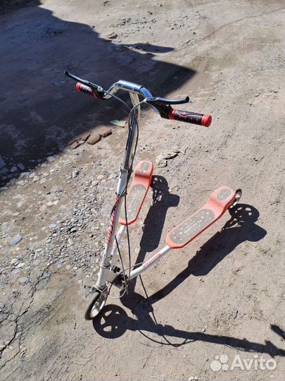 Самокат лягушка