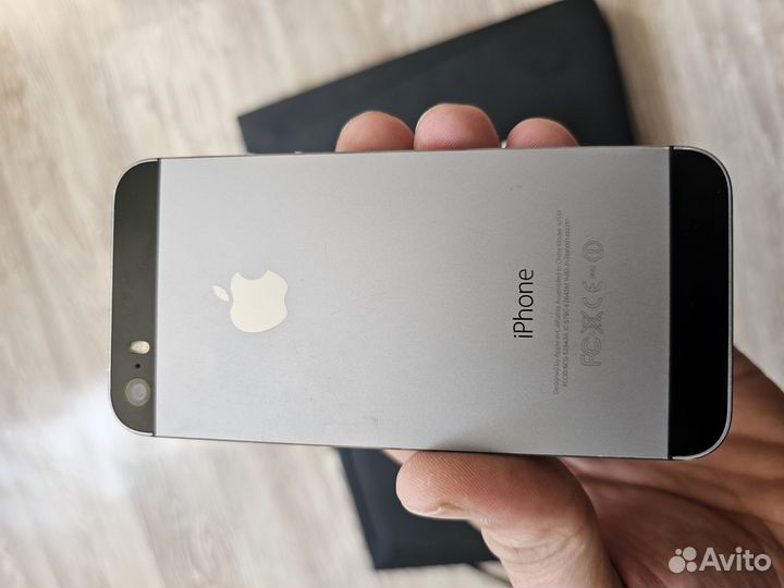 iPhone 5S, 32 ГБ