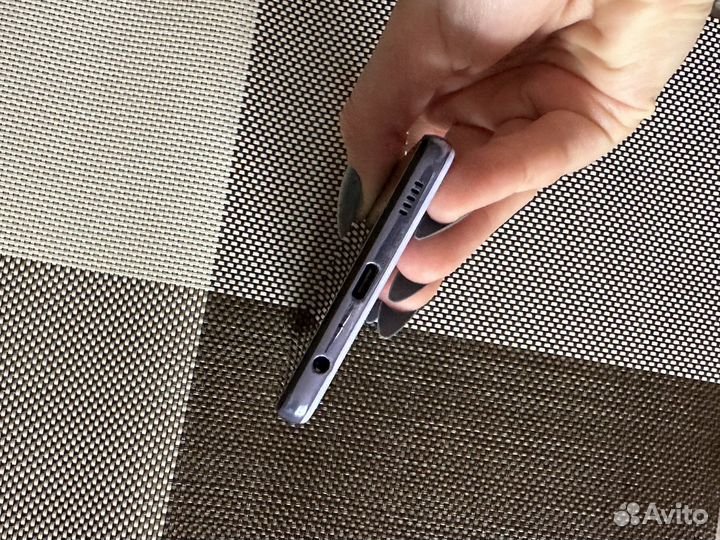Телефон Samsung а32