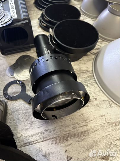 Модификаторы Elinchrom и софтбоксы Profoto