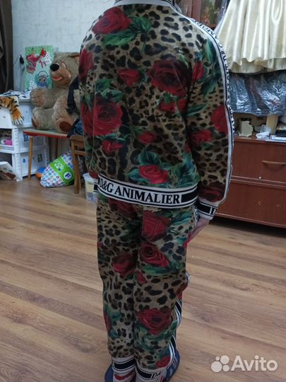 Dolce Gabbana костюм для девочки Италия