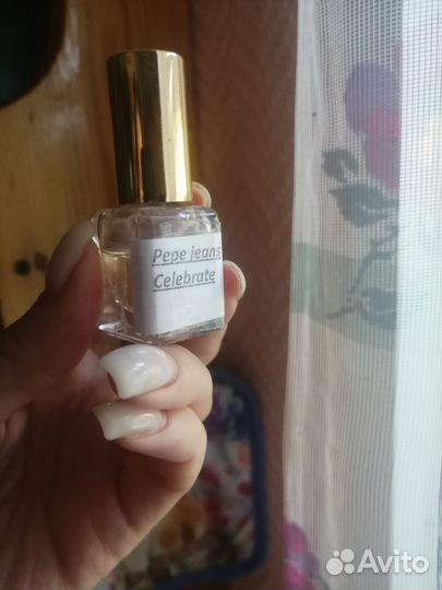 Духи женские оригинал остатки