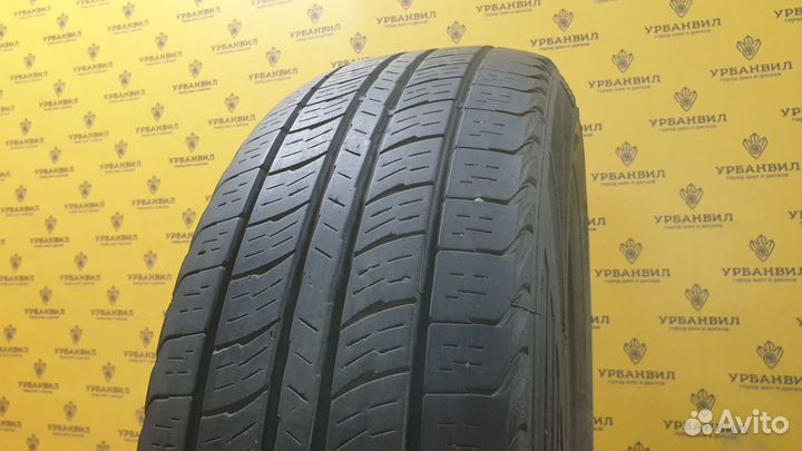 Kumho Road Venture APT KL51 235/65 R17