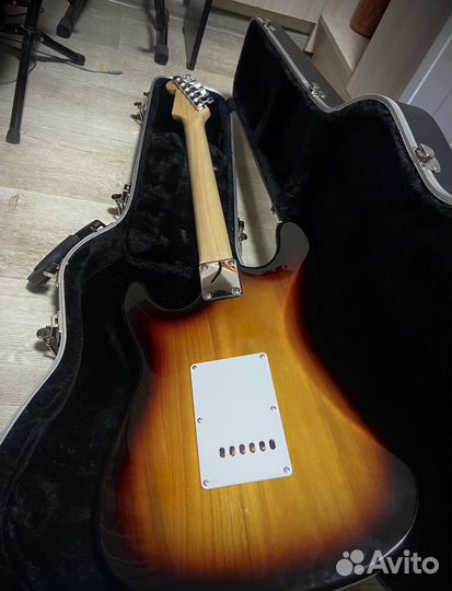 Fender для Читателя с кейсом