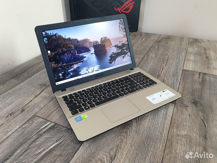 Asus X541NC (4 ядра)