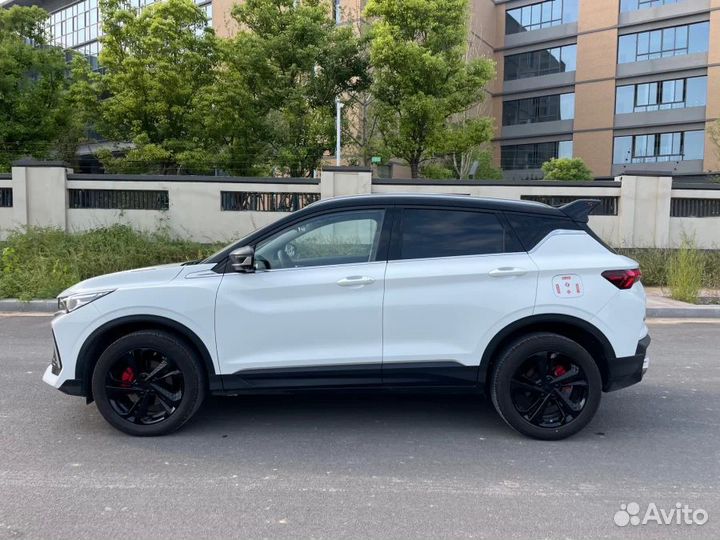 Geely Coolray 1.5 AMT, 2022, 22 000 км