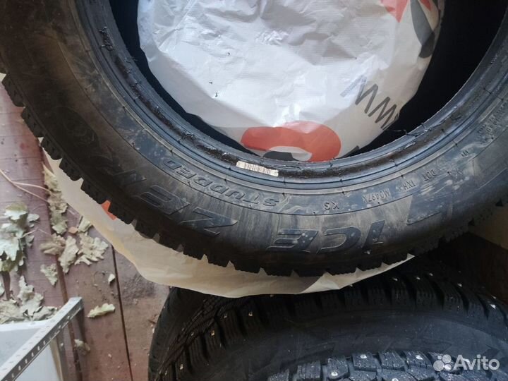 Pirelli Ice Zero 185/65 R15