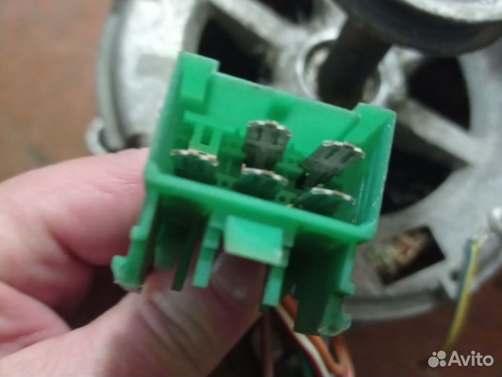 Двигатель от стиральной машины