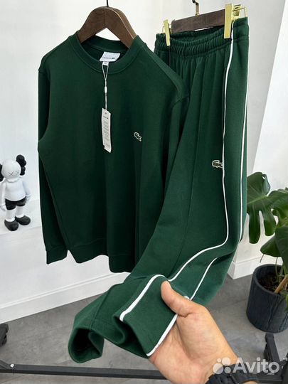 Спортивный костюм Lacoste