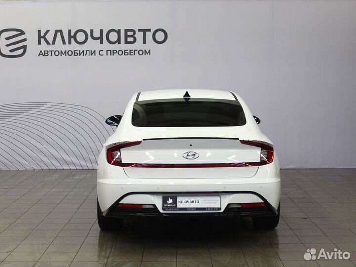 Hyundai Sonata 2.0 AT, 2020, 58 860 км