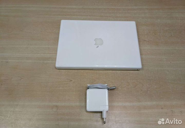 Macbook