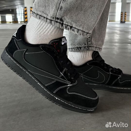 Nike air jordan 1 low travis scott black phantom