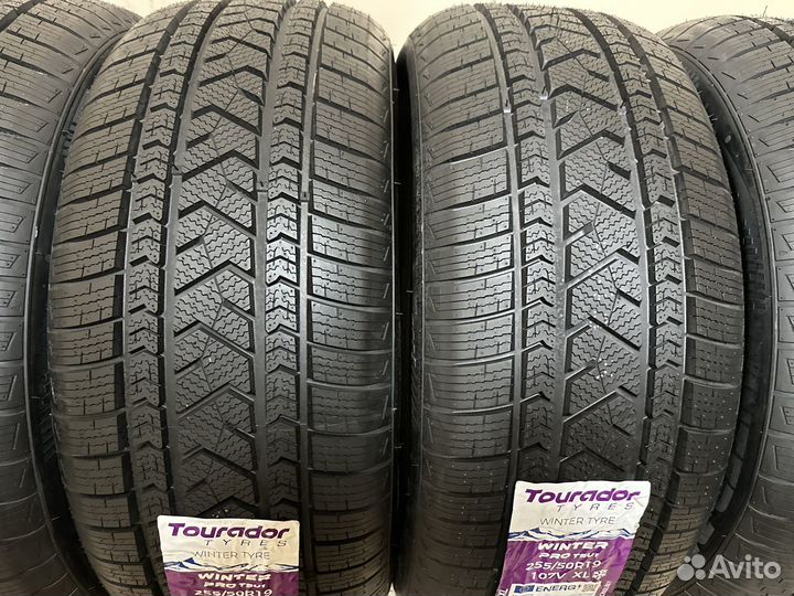 Tourador Winter Pro TSU1 255/50 R19 106W