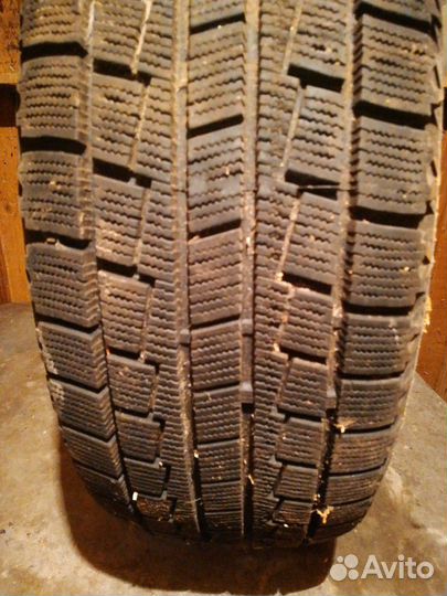 Hankook Winter I'Cept Evo 215/60 R16